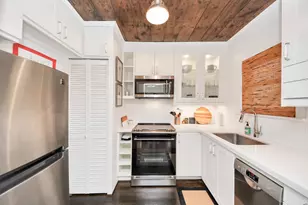1214 Bartlett St, Houston, TX 77006 - Photo 15