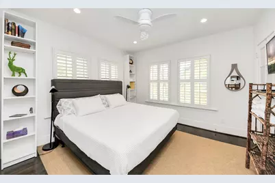1214 Bartlett Street #16, Houston, TX 77006 - Photo 7