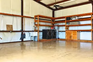 405 N Johnston St, Caldwell, TX 77836 - Photo 5