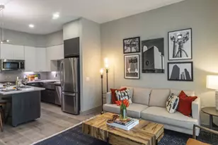 401 W 25th St, Houston, TX 77008 - Photo 3