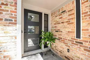 7618 Highmeadow Dr, Houston, TX 77063 - Photo 13