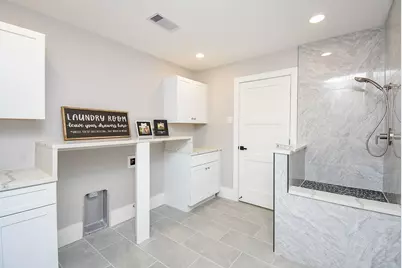 7618 Highmeadow Drive, Houston, TX 77063 - Photo 33