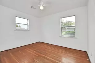 8534 Fillmore St, Houston, TX 77029 - Photo 27