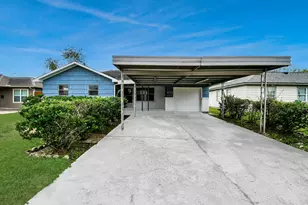 8534 Fillmore St, Houston, TX 77029 - Photo 3