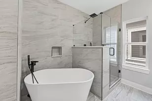 2116 Sam Wilson St, Houston, TX 77020 - Photo 19