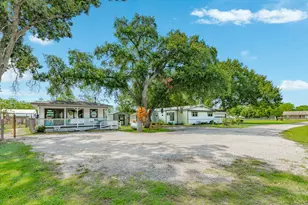 2230 Nancy St, Alvin, TX 77511 - Photo 21