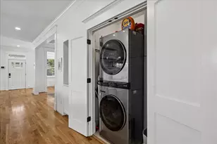 215 E 26th St, Houston, TX 77008 - Photo 15