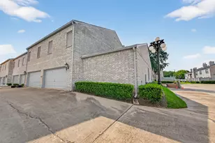 360 Wilcrest Dr, Houston, TX 77042 - Photo 45