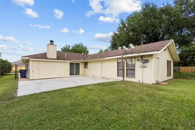 1421 16th Avenue N, Texas City, TX 77590 - Photo 29