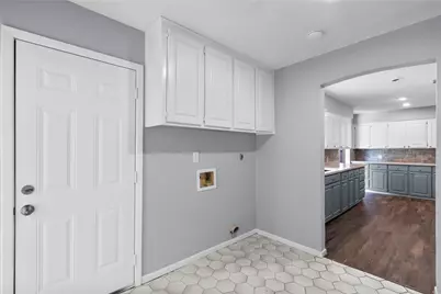 1421 16th Avenue N, Texas City, TX 77590 - Photo 13
