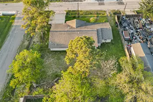 7954 Booker St, Houston, TX 77028 - Photo 13