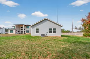 1009 Niagara St, Houston, TX 77051 - Photo 25