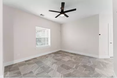 1906 Dismuke Street #B, Houston, TX 77023 - Photo 5