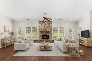 7825 Hughes Ranch Rd, Pearland, TX 77581 - Photo 5