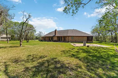 7825 Hughes Ranch Road, Pearland, TX 77581 - Photo 23