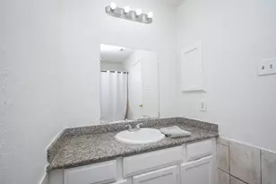 9231 Homeland Dr, Houston, TX 77083 - Photo 17