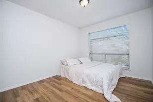 9231 Homeland Dr, Houston, TX 77083 - Photo 19