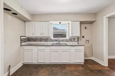 4516 Dewberry Street, Houston, TX 77021 - Photo 11