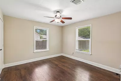 4516 Dewberry Street, Houston, TX 77021 - Photo 15