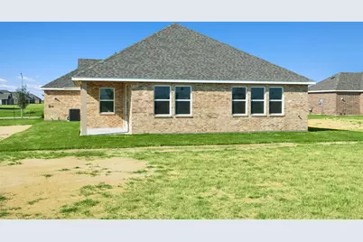 304 Boulden Court, Sealy, TX 77474 - Photo 3