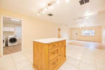 4113 Edison Street #B, Houston, TX 77009 - Photo 5