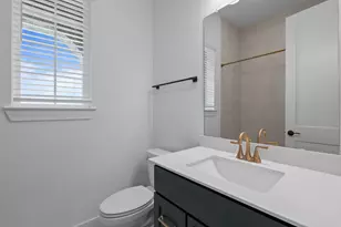 12139 Canal View Blvd, Mont Belvieu, TX 77580 - Photo 17