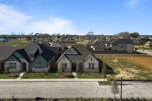 12139 Canal View Blvd, Mont Belvieu, TX 77580 - Photo 3