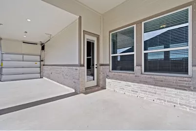 12139 Canal View Boulevard, Mont Belvieu, TX 77580 - Photo 29