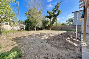 7118 Schiller St, Houston, TX 77055 - Photo 21