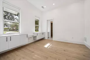 1601 Pine Chase Dr, Houston, TX 77055 - Photo 23