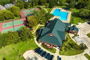 8126 Buffalo Springs Ct, Sugar Land, TX 77479 - Photo 3