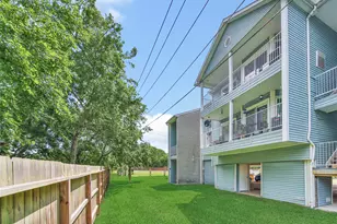 18617 Egret Bay Blvd, Webster, TX 77058 - Photo 23