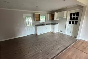 822 Harvard St, Deer Park, TX 77536 - Photo 5