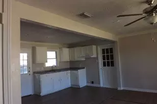 822 Harvard St, Deer Park, TX 77536 - Photo 5