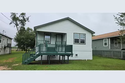 725 E Columbus Drive, Wharton, TX 77488 - Photo 13