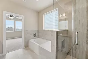 4307 Larkspur St, Houston, TX 77051 - Photo 9