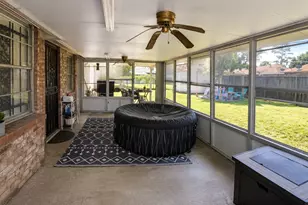 12810 Indianapolis St, Houston, TX 77015 - Photo 15