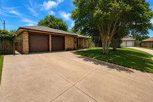 12810 Indianapolis St, Houston, TX 77015 - Photo 3