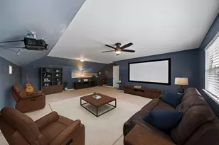 15015 Cozy Hollow Ln, Houston, TX 77044 - Photo 37