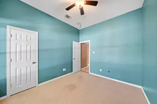 15015 Cozy Hollow Ln, Houston, TX 77044 - Photo 33