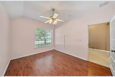 15015 Cozy Hollow Lane, Houston, TX 77044 - Photo 19