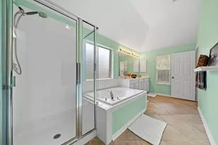 15015 Cozy Hollow Ln, Houston, TX 77044 - Photo 25