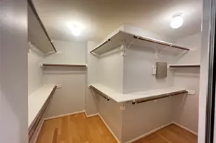 18126 Somerset Knolls, Houston, TX 77094 - Photo 13