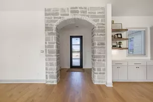 5656 Mill Water Ct, Bryan, TX 77808 - Photo 3