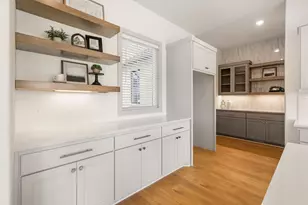 5656 Mill Water Ct, Bryan, TX 77808 - Photo 9