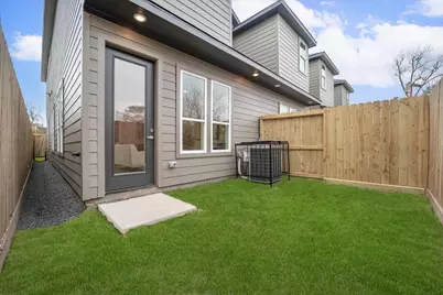 7120 Eastwood Street, Houston, TX 77021 - Photo 19