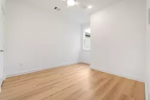 7120 Eastwood St, Houston, TX 77021 - Photo 17