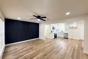 7224 Lakewood Dr, Houston, TX 77016 - Photo 1
