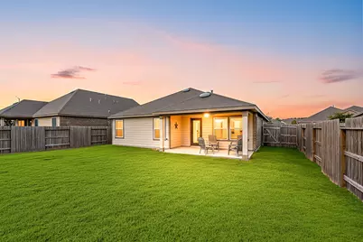 15606 Clearwater Bend Drive, Houston, TX 77044 - Photo 17