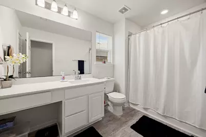 15606 Clearwater Bend Drive, Houston, TX 77044 - Photo 11